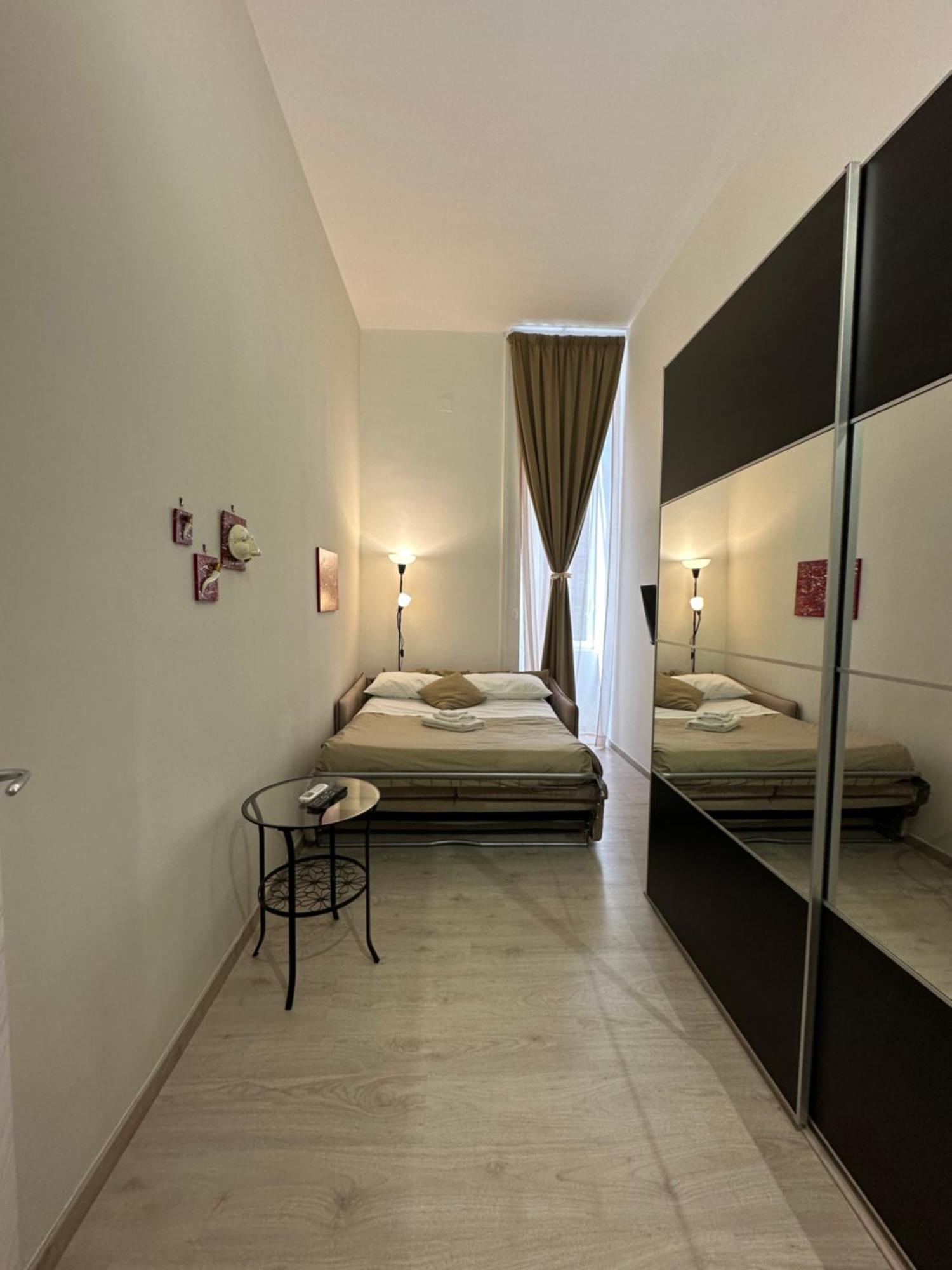 Stay Soft Apartment - Centro Storico Napoli المظهر الخارجي الصورة