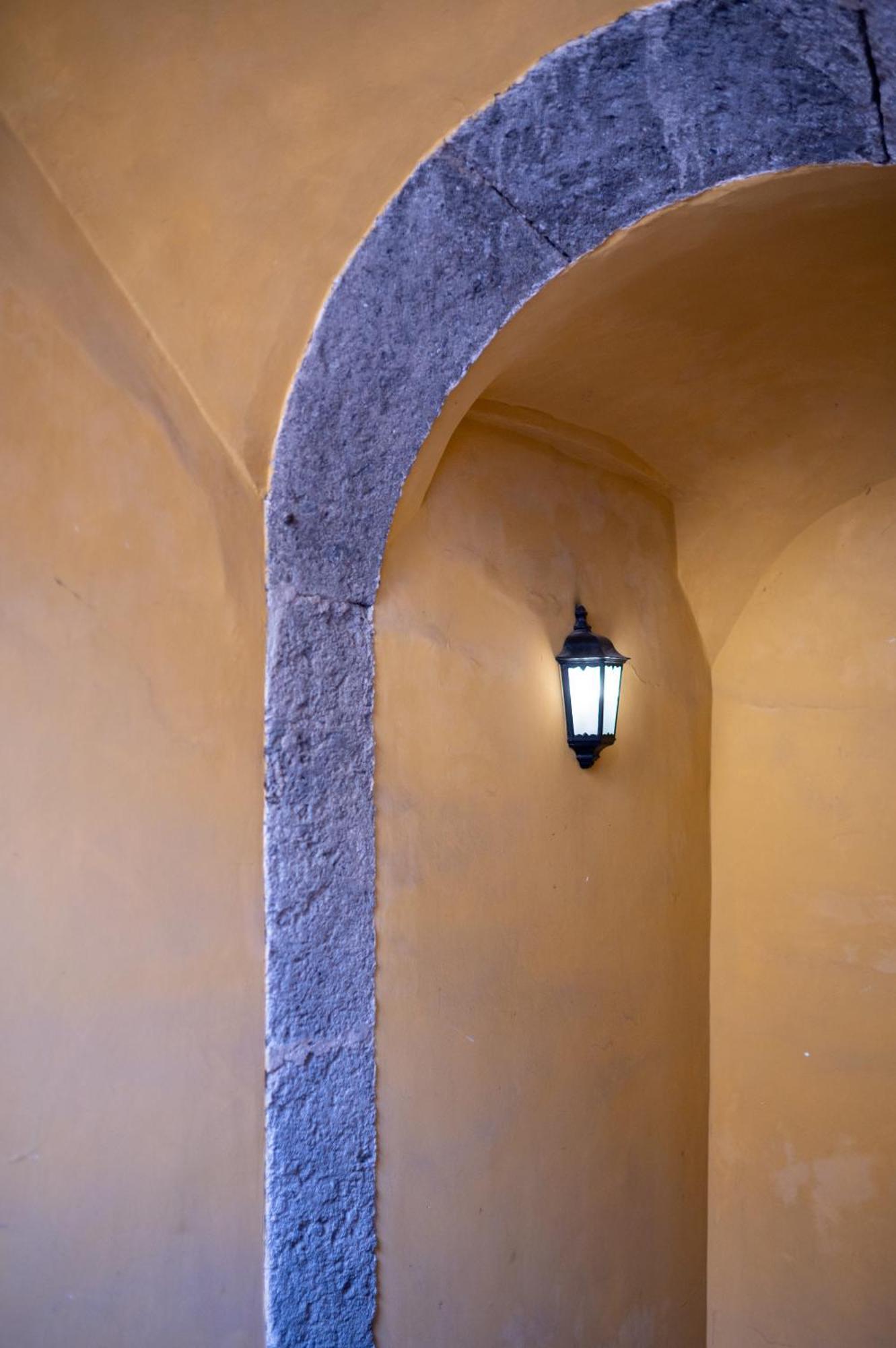 Stay Soft Apartment - Centro Storico Napoli المظهر الخارجي الصورة