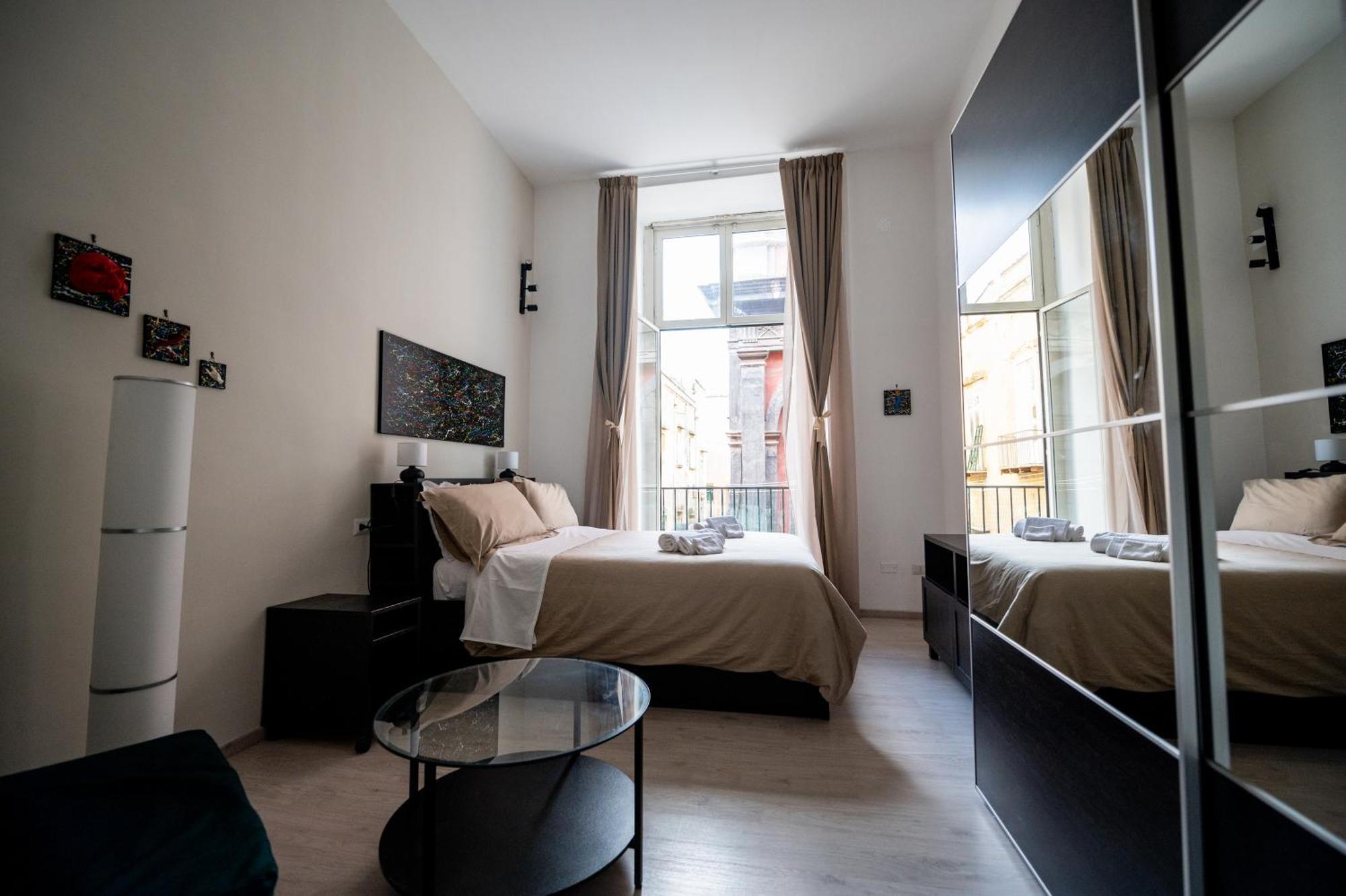 Stay Soft Apartment - Centro Storico Napoli المظهر الخارجي الصورة